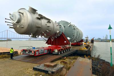 Máy vận chuyển mô-đun tự hành Goldhofer