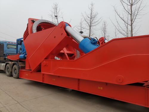 máy nâng tuabin cối xay gió windmill turbine lifter